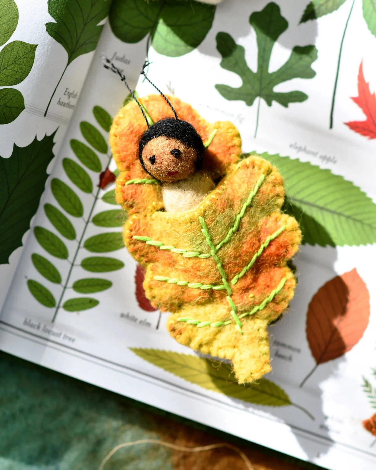 FELT LEAF BABY