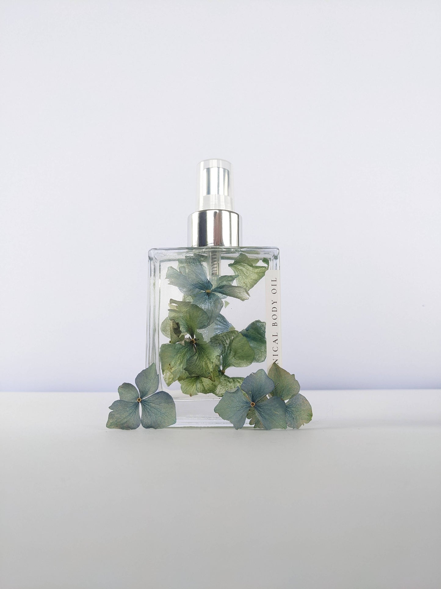 Herbal infused Blue Hydrangea with Lime & salt essence 100ml