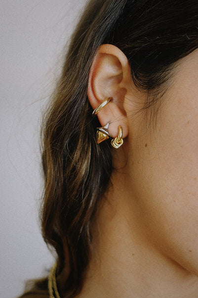 VIVIENNE STUDS