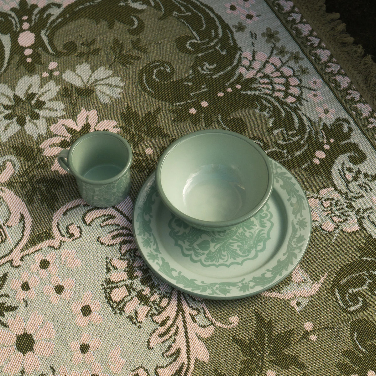 CAMP ENAMEL FULL SET - MINT