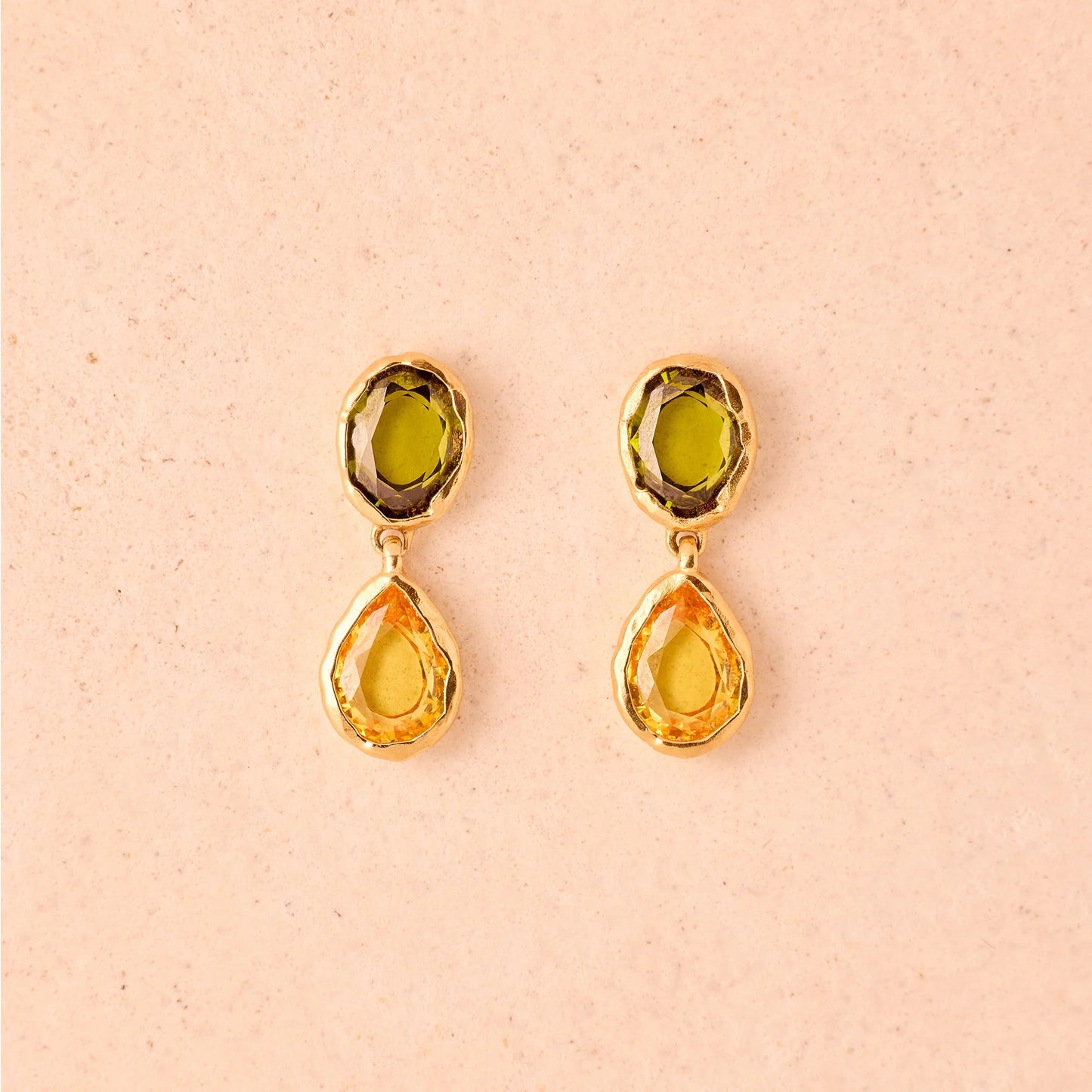 PEDRA EARRINGS