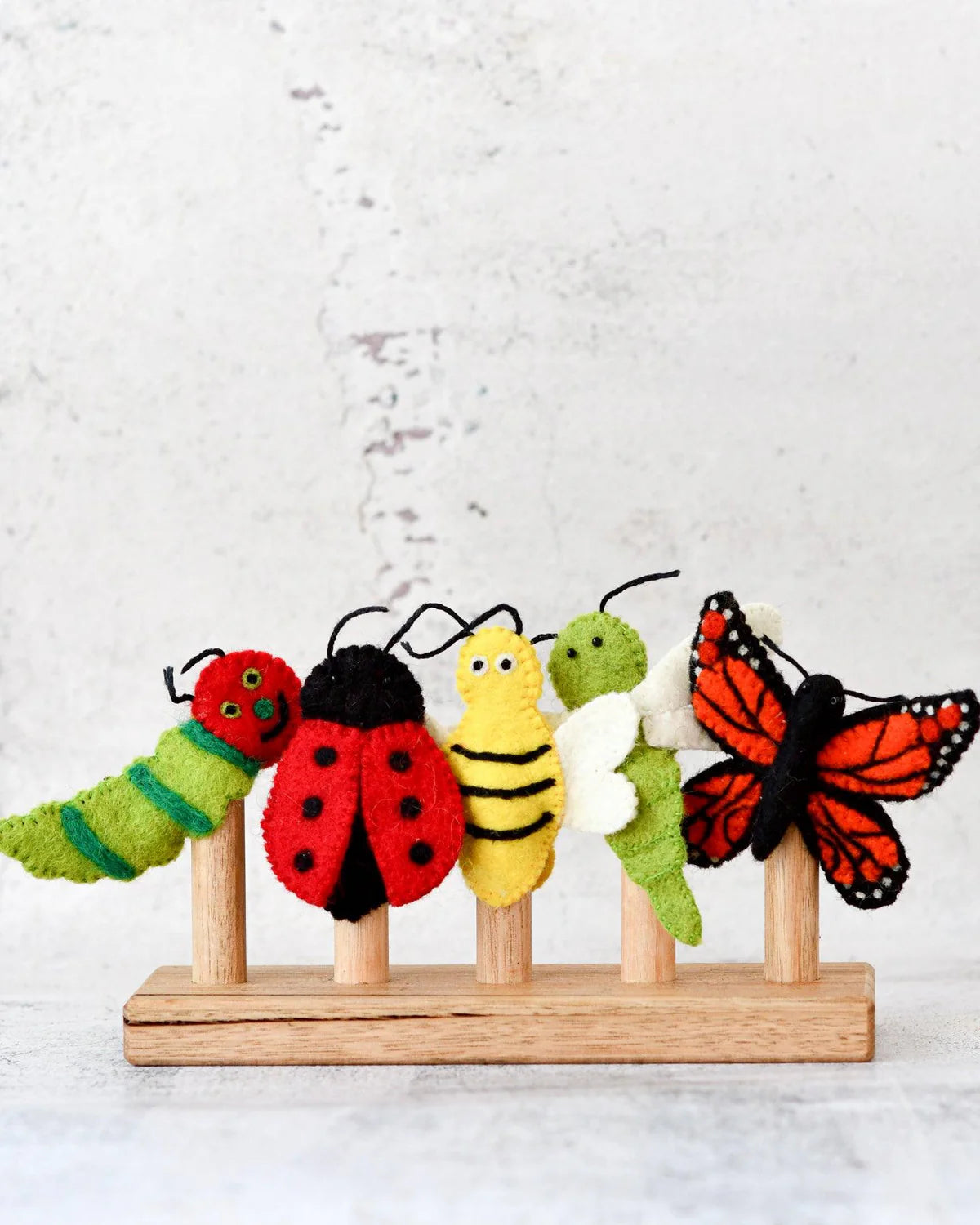 INSECTS AND BUGS - FINGER PUPPET SET