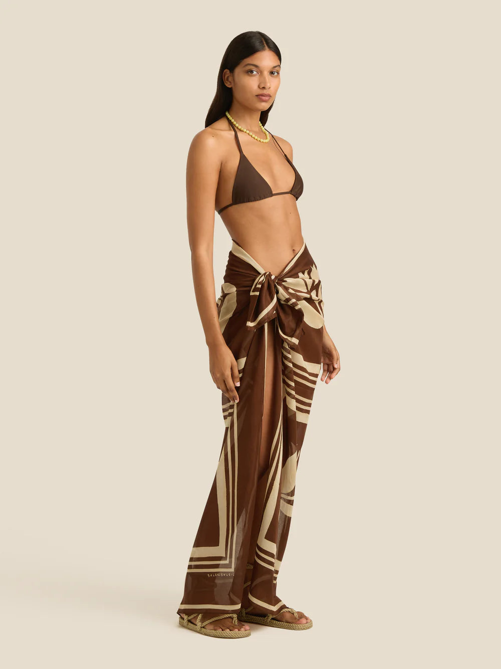 SQUARE PAREO | CLOVE COCONUT