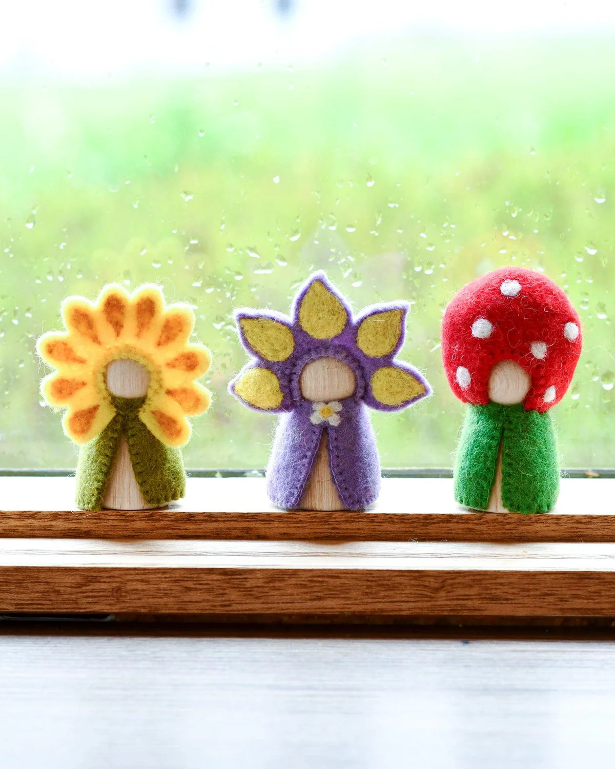 FLORAL PEG DOLLS SET - SUNFLOWER, IRIS AND TOADSTOOL
