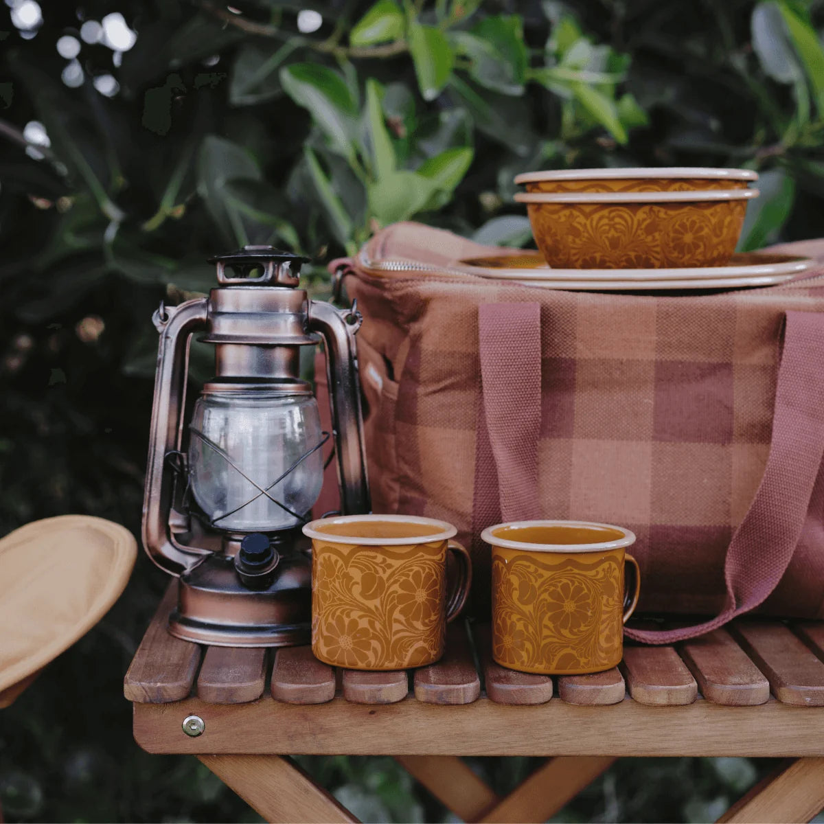 CAMP ENAMEL SET - TOFFEE