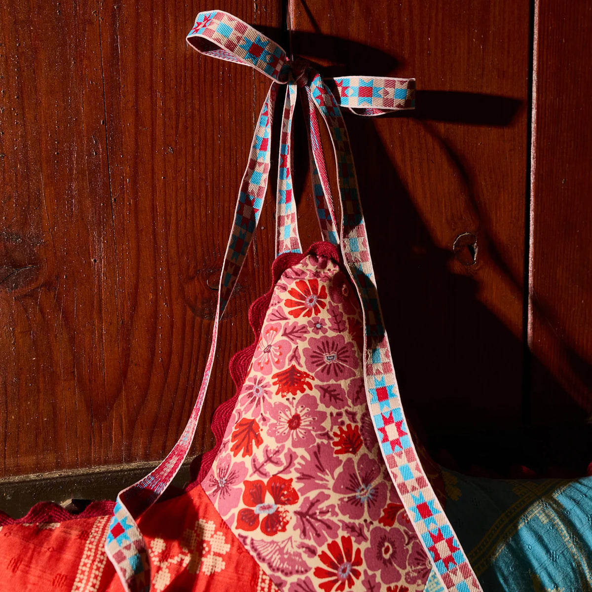 Cassidy Patchwork Door Decoration